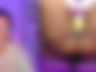 Live cam show with Mhia-Rey - Butt Plug on Dolls Live