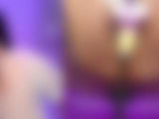 Mhia-Rey's Live Sex Cam Show