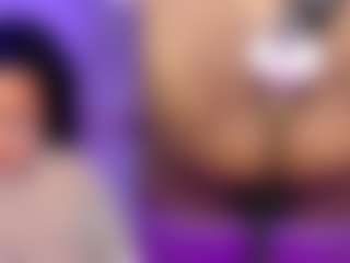 Live cam show with Mhia-Rey - Amateur Big Tits on Camiplay Live