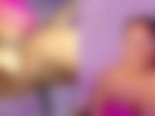 Live cam show with Mhia-Rey - Amateur on Camsoda