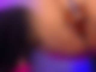 Mhia-Rey's Live Sex Cam Show