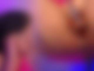 Live cam show with Mhia-Rey - Fetish on Camsoda