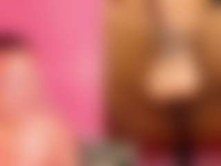 Live cam show with Mhia-Rey - Striptease on makecum.org
