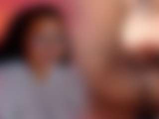Live cam show with Mhia-Rey - Striptease on camwithhim.com