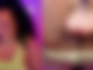 Live cam show with Mhia-Rey - Anal on Dare Cams
