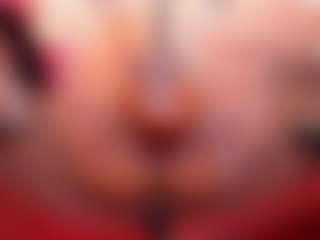 Live cam show with Mhia-Rey - Big Tits on AdultVida.com
