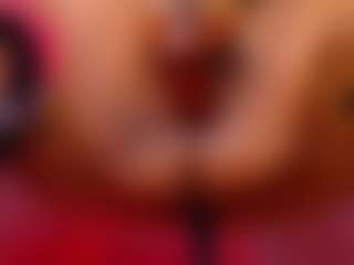 Live cam show with Mhia-Rey - Striptease on testsause.com