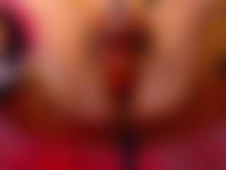 Live cam show with Mhia-Rey - Dildo Or Vibrator on luckytryst.com