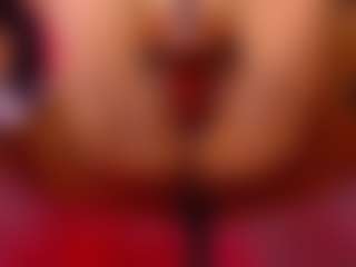 Live cam show with Mhia-Rey - BBW on luckytryst.com