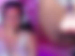 Live cam show with Mhia-Rey - Strip on Camsoda