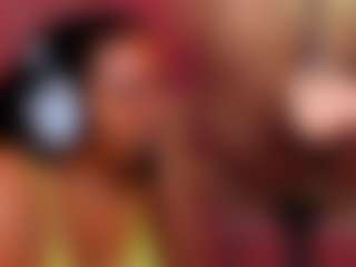 Live cam show with Mhia-Rey - Amateur on xDating