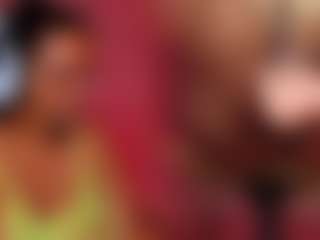 Live cam show with Mhia-Rey - Shaved Pussy on xDating