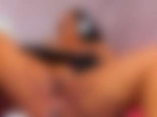 Mhia-Rey's Live Sex Cam Show