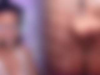 Live cam show with Mhia-Rey - Natural on Gym Cam Girls