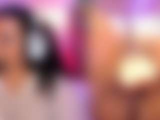 Live cam show with Mhia-Rey - BBW on Camsoda