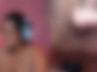 Live cam show with Mhia-Rey - Toys on Camsoda