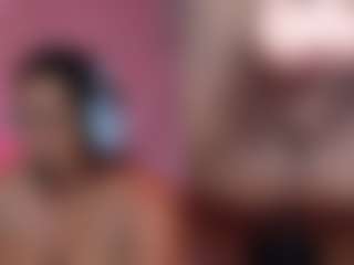Live cam show with Mhia-Rey - Big Tits on CSO-WL