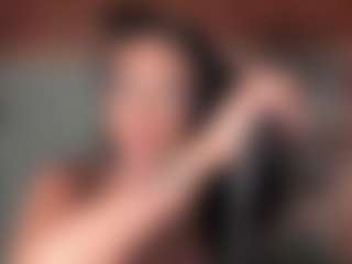SofiaAlvarezz's Live Sex Cam Show