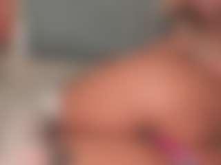 SofiaAlvarezz's Live Sex Cam Show