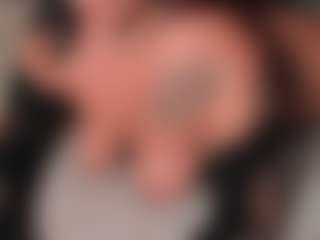 SofiaAlvarezz's Live Sex Cam Show