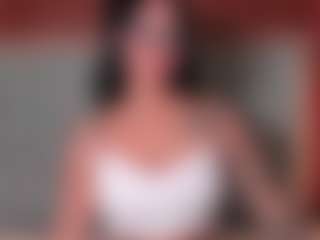 SofiaAlvarezz's Live Sex Cam Show