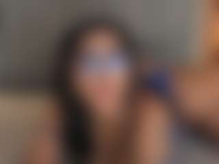 Live cam show with SofiaAlvarezz - Bikini on Hubzter Live