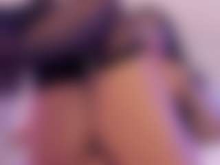 SofiaAlvarezz's Live Sex Cam Show