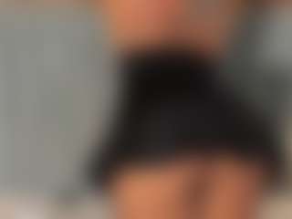 SofiaAlvarezz's Live Sex Cam Show