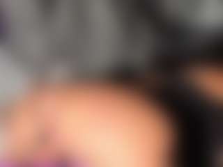 SofiaAlvarezz's Live Sex Cam Show
