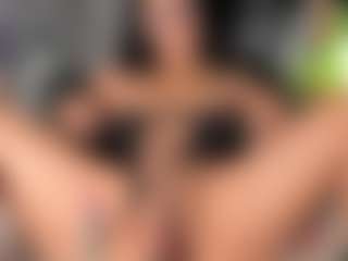 SofiaAlvarezz's Live Sex Cam Show