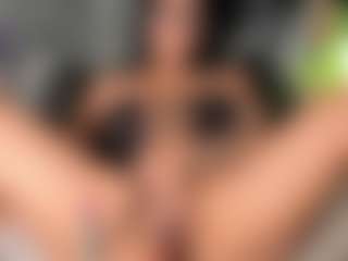 SofiaAlvarezz's Live Sex Cam Show