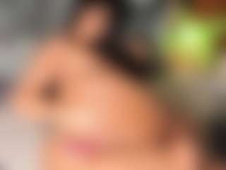 SofiaAlvarezz's Live Sex Cam Show
