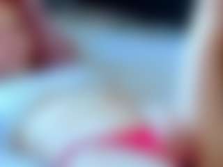 Live cam show with CweneBarritt - No Drinking on Stripli.com