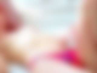Live cam show with CweneBarritt - Facial Piercings on xDating