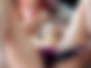 CweneBarritt's Live Sex Cam Show