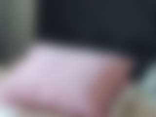 Live cam show with CweneBarritt - Smoking on sexylive.show