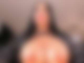 LeahLombardi's Live Sex Cam Show