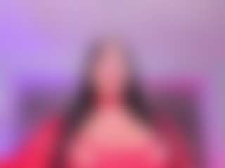 Live cam show with LeahLombardi - Facial Piercings on Camming Site
