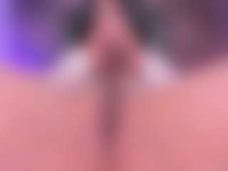 LeahLombardi's Live Sex Cam Show