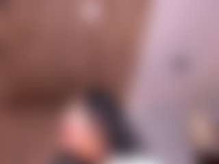 LeahLombardi's Live Sex Cam Show
