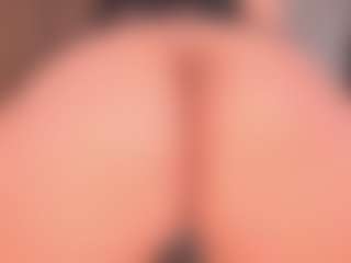 LeahLombardi's Live Sex Cam Show
