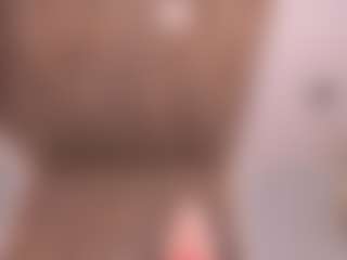 LeahLombardi's Live Sex Cam Show
