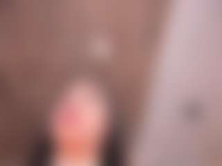 LeahLombardi's Live Sex Cam Show