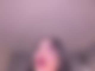 LeahLombardi's Live Sex Cam Show
