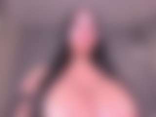 LeahLombardi's Live Sex Cam Show