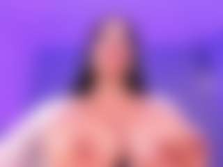 LeahLombardi's Live Sex Cam Show