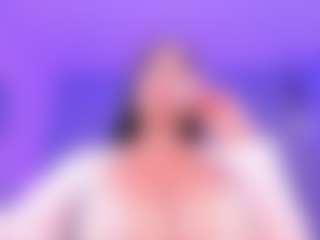 LeahLombardi's Live Sex Cam Show
