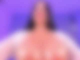 LeahLombardi's Live Sex Cam Show