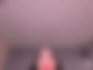 Live cam show with LeahLombardi - BBW on SinfulBabes