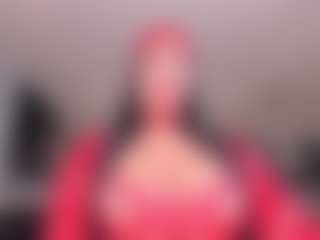Live cam show with LeahLombardi - Facial Piercings on SmokeAndPoke